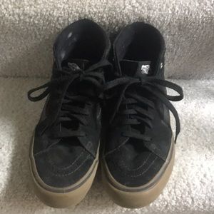 Men’s vans size 9